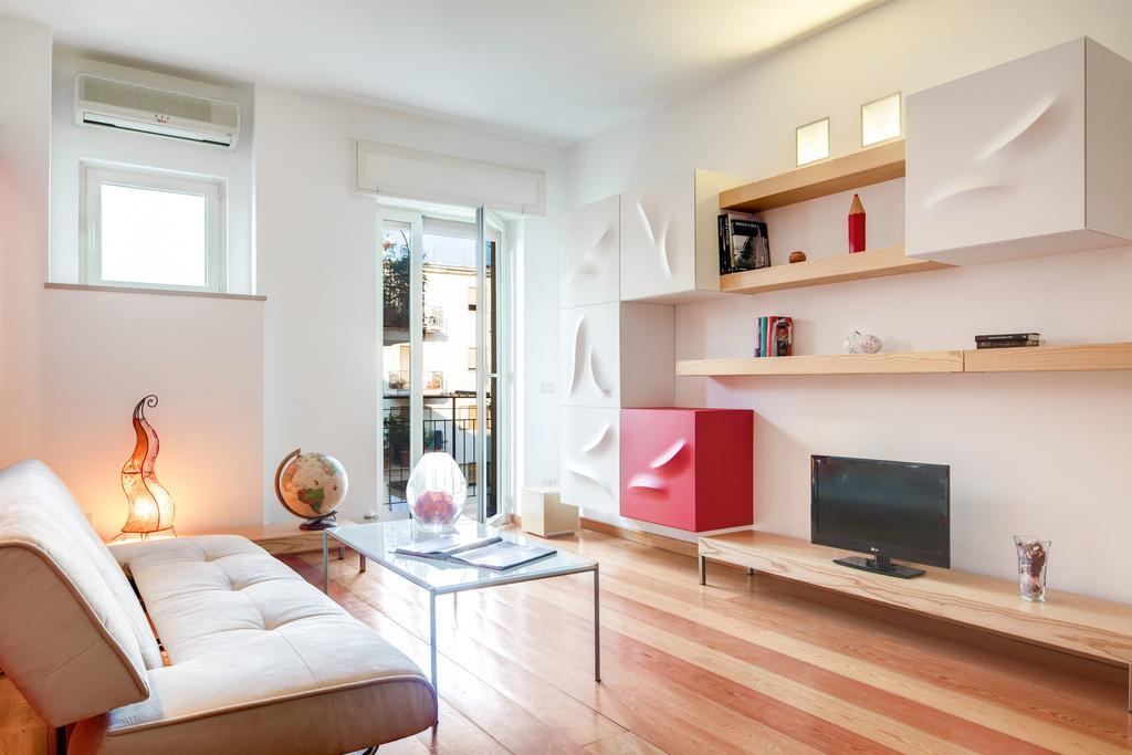 Park Apartment *